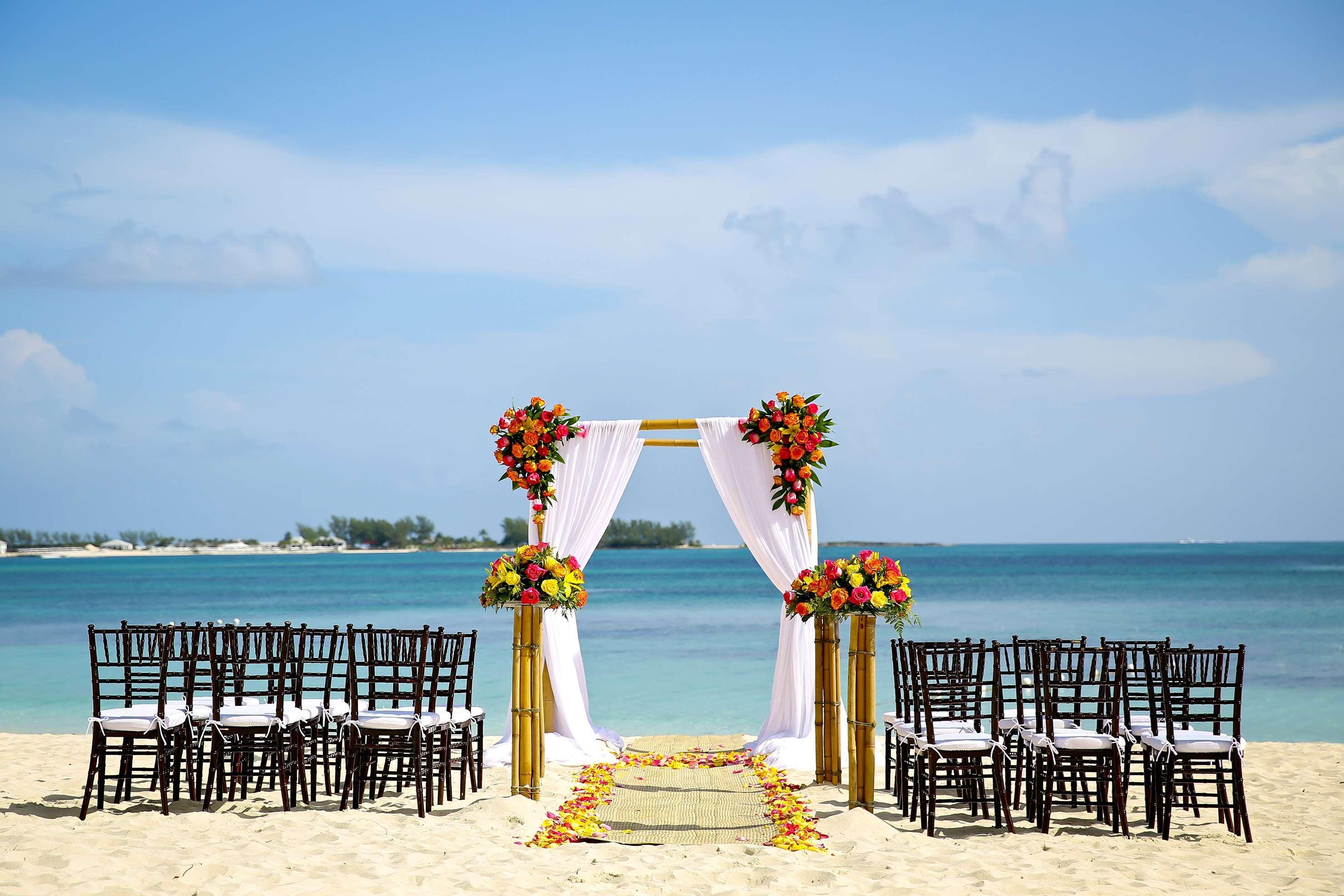 Melia Nassau Beach Exterior photo