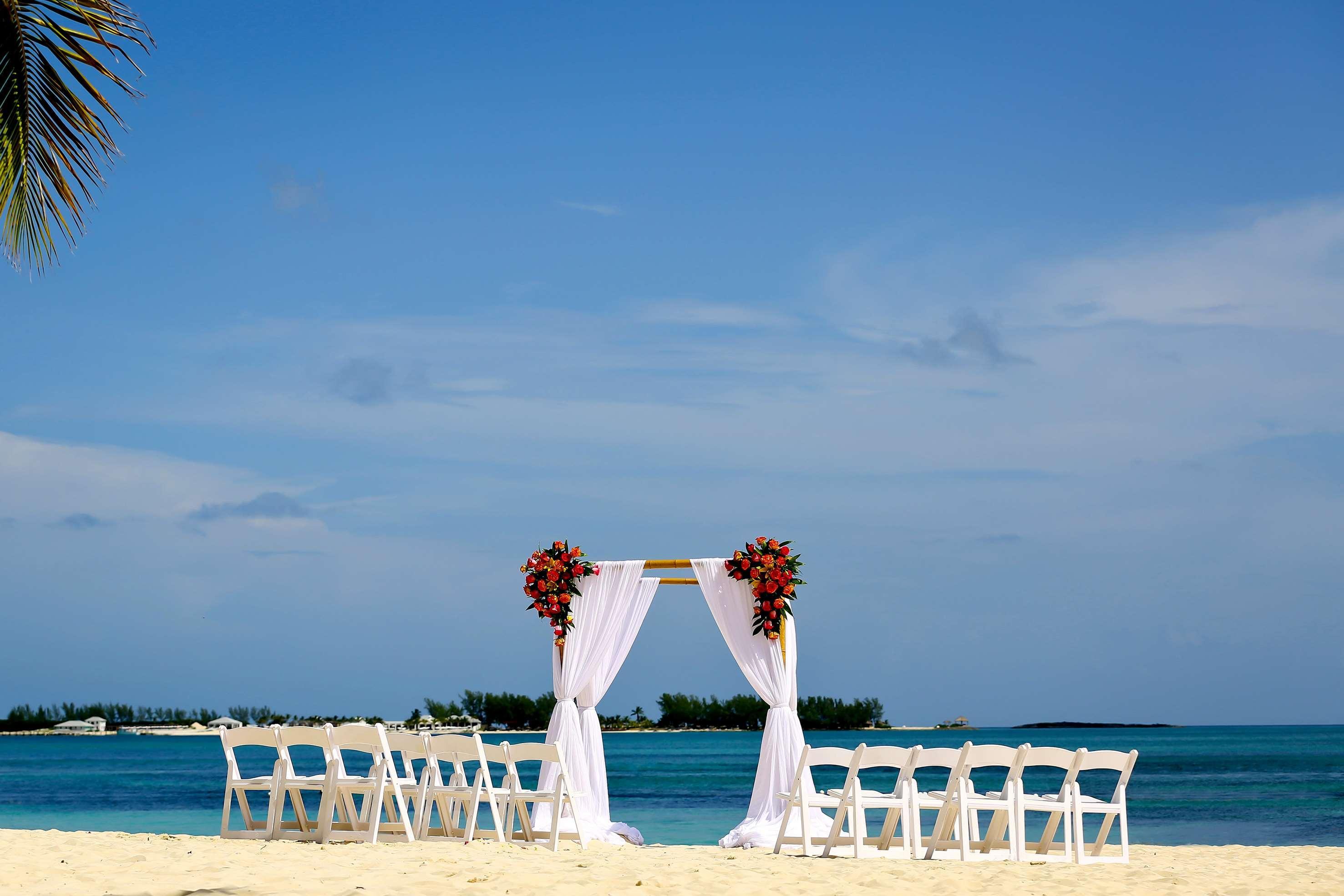 Melia Nassau Beach Exterior photo